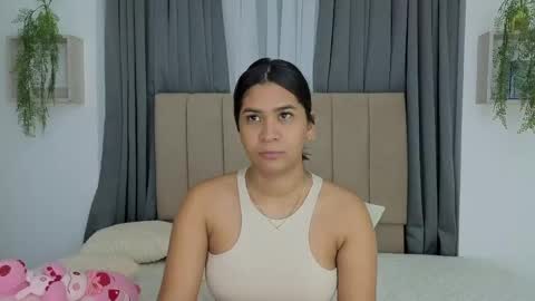 anittafoxx online show from 05-02-26, 09:42