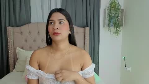 Snapshot of anittafoxx chatting on 07-04-26, 11:22 anittafoxx online show from 07-04-26, 11:22