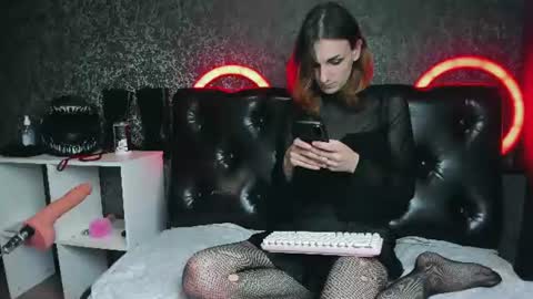 Snapshot of anjella_botton chatting on 07-05-26, 04:19 Angel online show from 07-05-26, 04:19