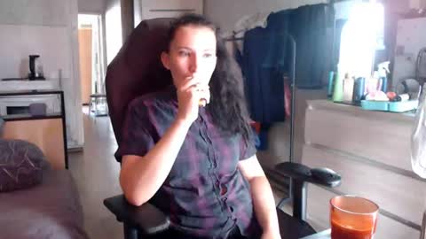 Snapshot of ankey_rayah chatting on 07-18-26, 12:09 Nameless online show from 07-18-26, 12:09