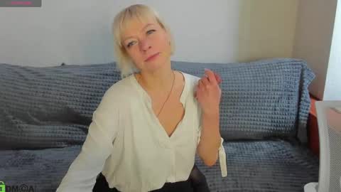 ann_annise online show from 05-22-26, 01:02