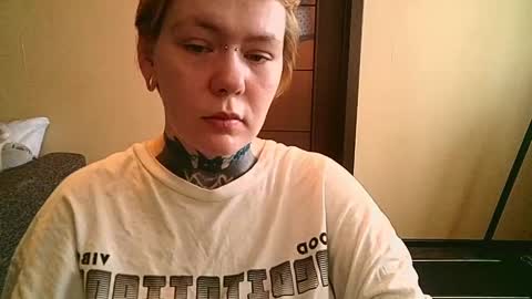 Snapshot of ann_lelala_ chatting on 02-15-25, 05:30 ann_lelala_ online show from 02-15-25, 05:30