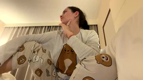 Snapshot of anna___25 chatting on 03-30-26, 07:15 Anna online show from 03-30-26, 07:15