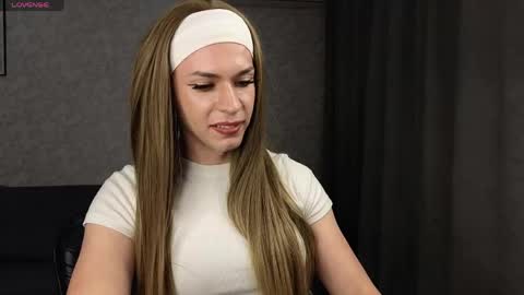 Anna online show from 05-12-26, 08:06