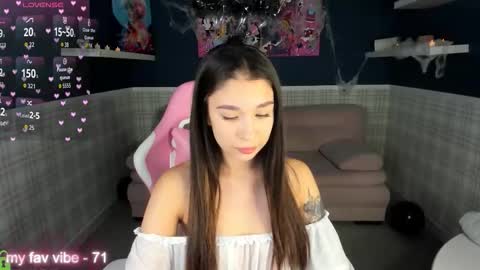 Snapshot of anna_way chatting on 10-27-25, 12:58 Anna GMT 2 Mon-Wed Sat 0300am-0900am Thu 1100AM-300PM online show from 10-27-25, 12:58