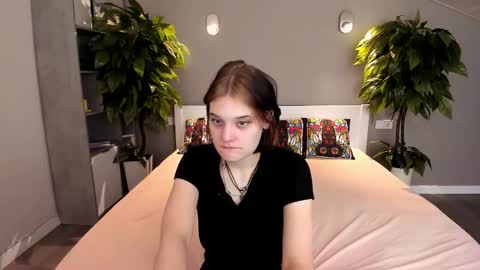 Snapshot of annacandie chatting on 09-14-25, 11:53 Anna online show from 09-14-25, 11:53