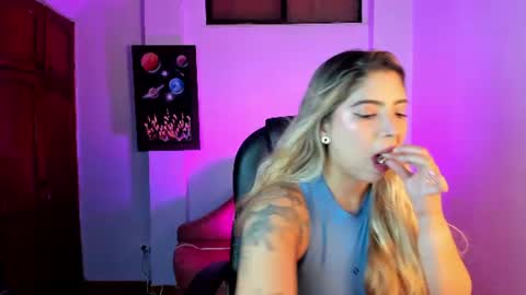 Ana Foxxx online show from 06-21-26, 05:48
