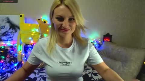 Anna online show from 08-07-26, 02:30