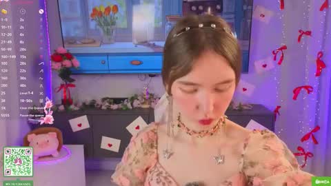 Holly Molly Im Polly online show from 03-17-26, 08:45