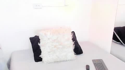 Anna Rosse online show from 04-28-26, 07:08