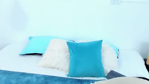 Snapshot of annarosse3 chatting on 06-25-26, 12:09 Anna Rosse online show from 06-25-26, 12:09