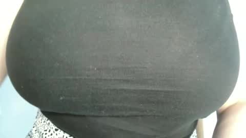 Bella online show from 05-25-26, 04:24