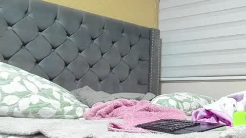       online show from 04-04-26, 11:02