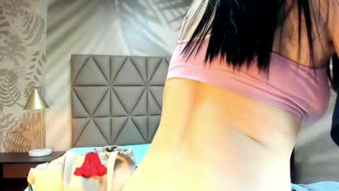 Anne online show from 05-16-26, 03:14