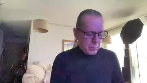Snapshot of anneonamouse_ chatting on 05-22-26, 05:07 Anne online show from 05-22-26, 05:07
