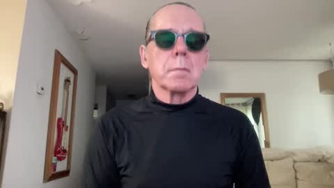 Snapshot of anneonamouse_ chatting on 05-24-26, 11:10 Anne online show from 05-24-26, 11:10