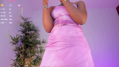 Snapshot of annie_bo chatting on 04-03-26, 02:42 Independent model online show from 04-03-26, 02:42