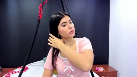 Annie online show from 02-20-26, 01:00