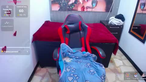 Snapshot of anniee_x chatting on 02-23-26, 11:40 Anniee online show from 02-23-26, 11:40