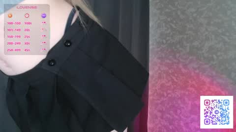 annieee_smith online show from 04-04-26, 12:13
