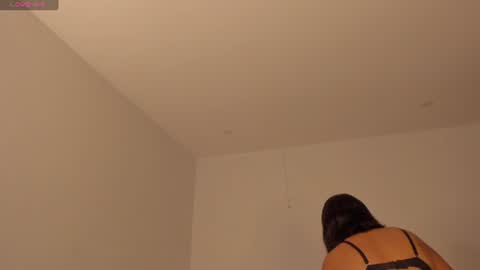 Snapshot of anniejasmin_ chatting on 07-25-26, 11:08 A N N I E online show from 07-25-26, 11:08