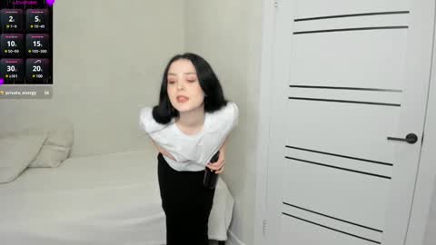 annieparson online show from 02-13-25, 03:46