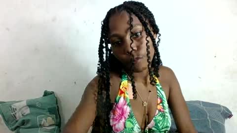 Snapshot of annistella chatting on 06-25-26, 04:22 annistella online show from 06-25-26, 04:22