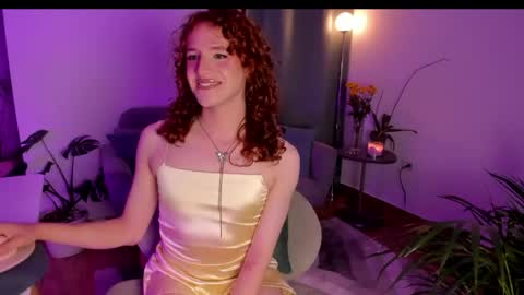 Snapshot of anntoniawood chatting on 05-26-26, 01:34 Anntonia Woods online show from 05-26-26, 01:34
