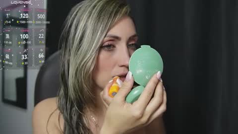 Anny online show from 04-17-26, 11:57