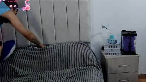 Anny online show from 05-31-26, 06:09