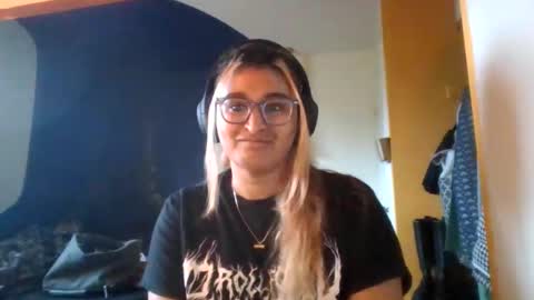 Angel online show from 04-01-26, 01:28