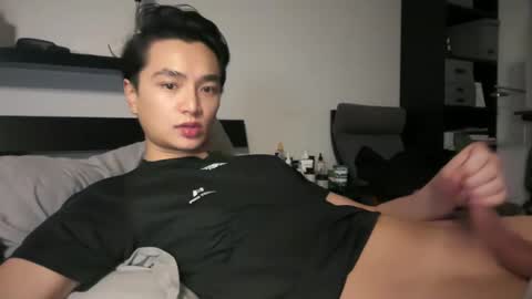 asiantwinkboy online show from 12-08-24, 03:53