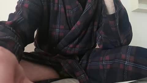 Snapshot of anotherwhat chatting on 02-13-25, 10:34 REAL FEEL 2024 online show from 02-13-25, 10:34