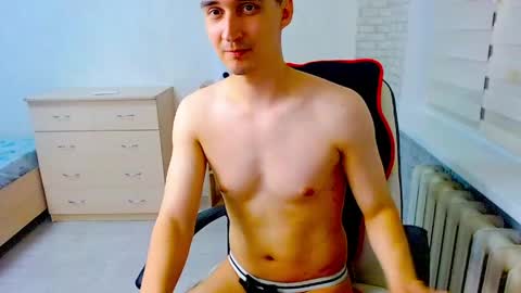Snapshot of anthony_broown chatting on 05-22-26, 10:04 anthony_broown online show from 05-22-26, 10:04