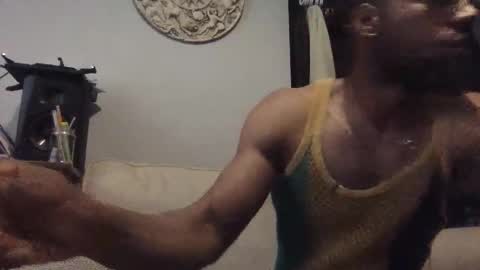Snapshot of anthonymarkz chatting on 05-03-26, 06:25 anthonymarkz online show from 05-03-26, 06:25