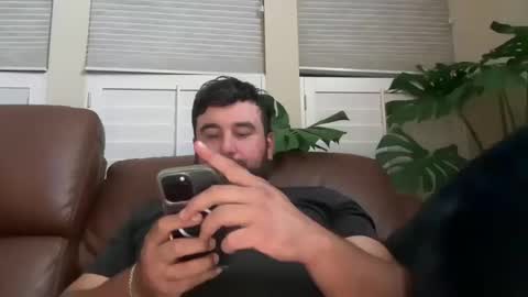 anthoss22 online show from 10-20-25, 08:48