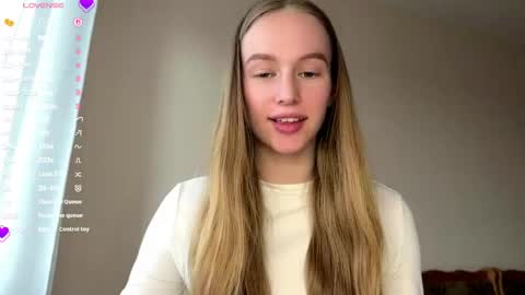 Viktoria online show from 05-20-26, 03:07