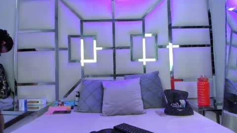 AntonelaBlaze online show from 04-15-26, 03:35