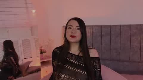 Snapshot of antonella_1998_ chatting on 06-09-26, 02:06 Antonella online show from 06-09-26, 02:06