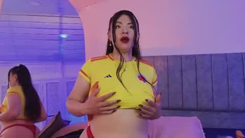 Snapshot of antonella_1998_ chatting on 07-07-26, 01:59 Antonella online show from 07-07-26, 01:59