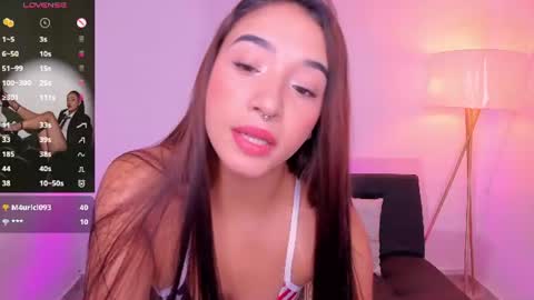 Snapshot of antonella_grayy chatting on 07-05-26, 01:29 Antonella Grayy online show from 07-05-26, 01:29