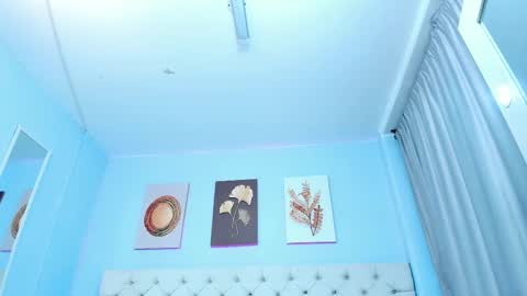 Antonella online show from 02-13-25, 03:39