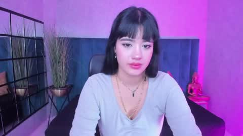 A N T O N I A online show from 04-22-26, 11:12