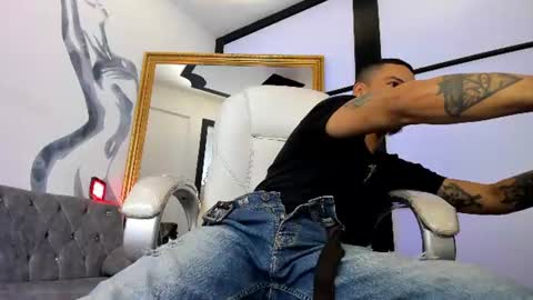 Antony online show from 06-25-26, 05:12