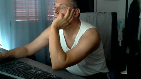 anukfartboy online show from 06-28-26, 06:03