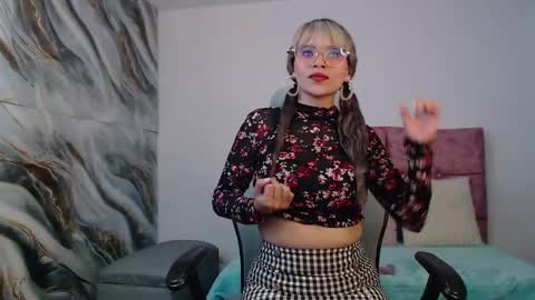 any online show from 05-06-26, 11:48