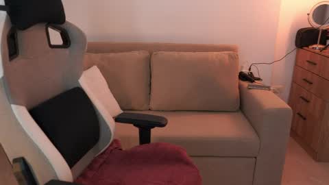 anya online show from 03-24-26, 08:36