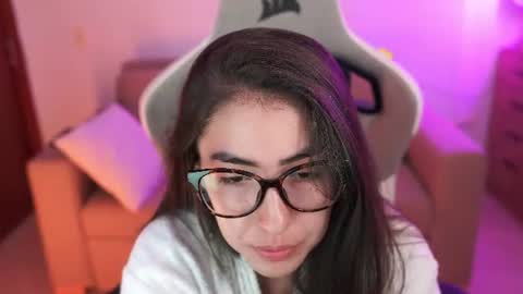 Snapshot of anyacute01 chatting on 07-09-26, 11:20 anya online show from 07-09-26, 11:20