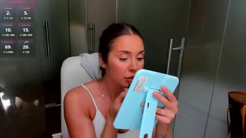 Anya online show from 05-22-26, 10:43