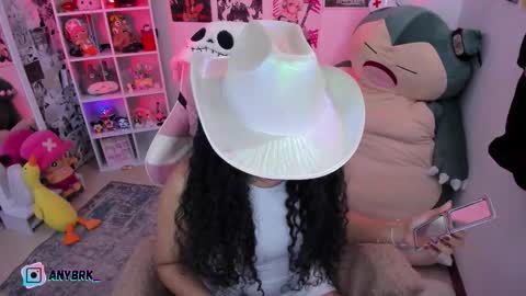 Any online show from 12-03-25, 03:03